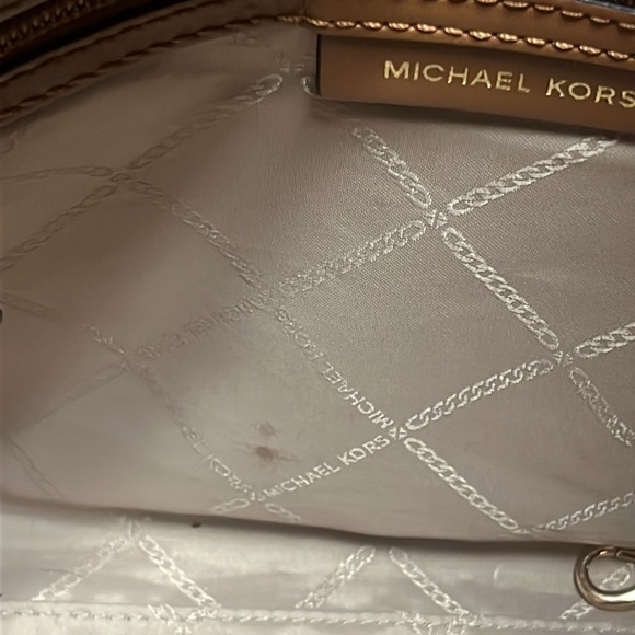 Michaell Kors signature shoulder bag- cream background with gray-ish MK’s. - Picture 16 of 16